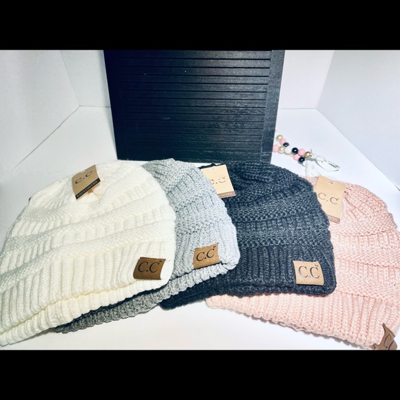 C.C beanies - Picture 2 of 3